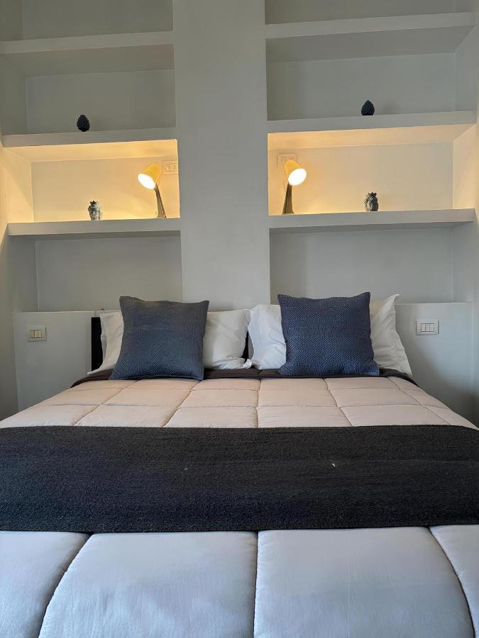 Central Station Suite Bologna Bagian luar foto